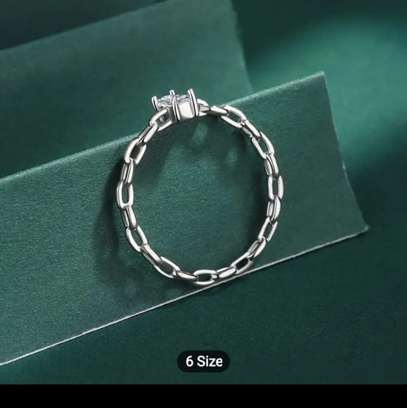 Sterling Silver Minimalist Dainty Chain Ring - Picture 4 of 4